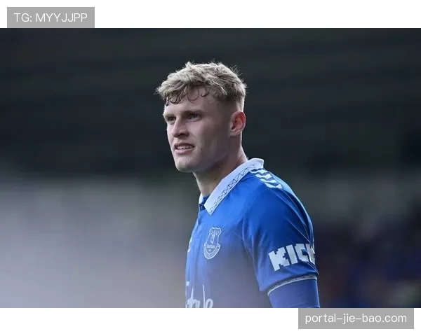 天空体育：曼联新管理层已接触埃弗顿，询价英格兰中卫布兰斯韦特